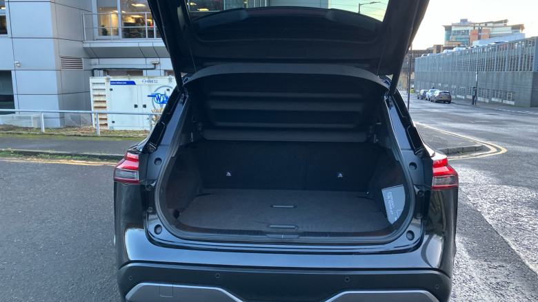 Nissan Qashqai 1.3 DiG-T MH 158 Tekna 5dr Xtronic Petrol Hatchback